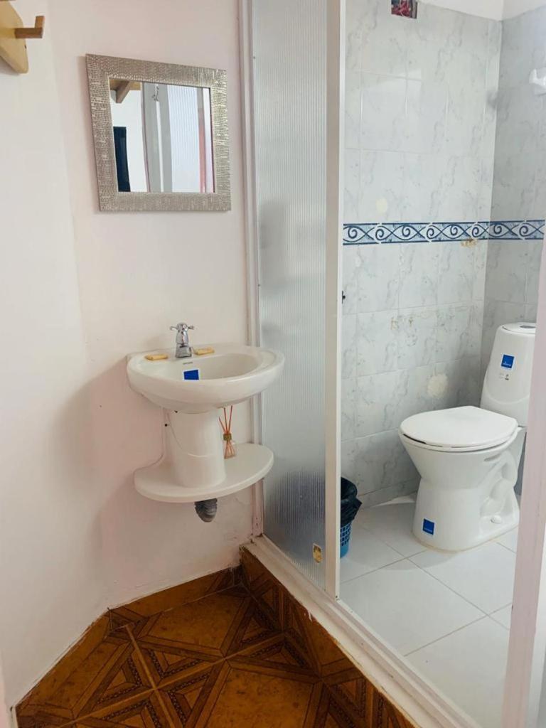 Hospedaje 3 Esquinas Guatapé Zewnętrze zdjęcie